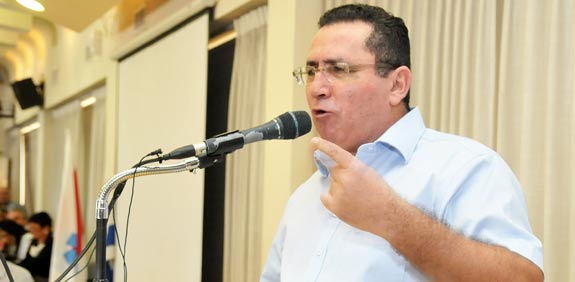 עופר עיני / צלם: תמר מצפי